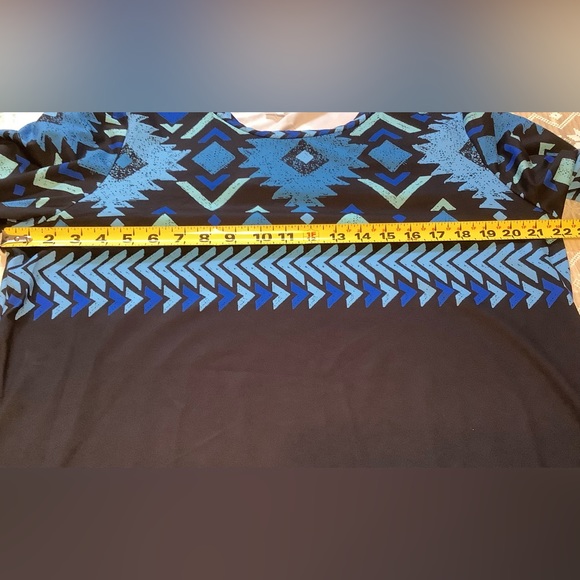 NANU Tunic Women’s 1X Long Sleeve Abstract Pattern Black/Blue - Picture 6 of 13